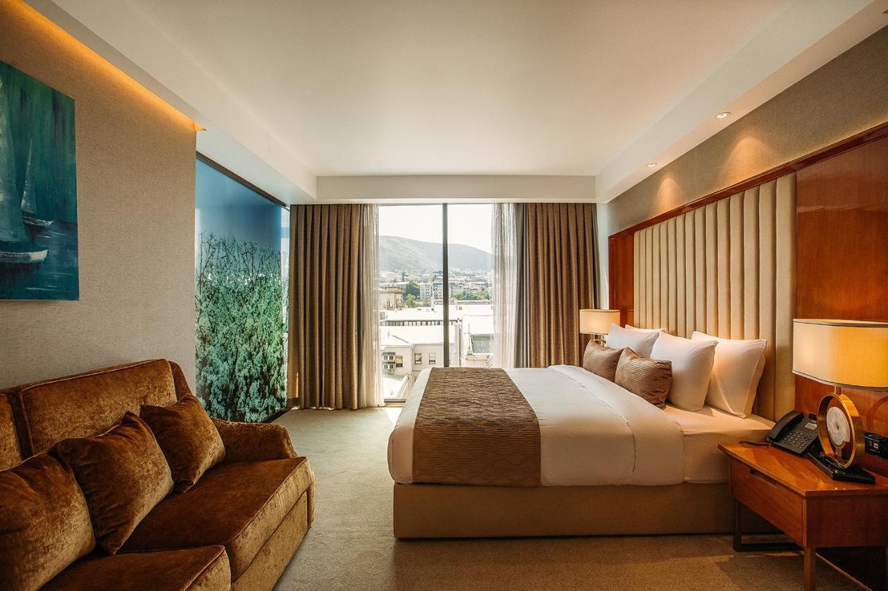 Marjan Plaza Hotel Tiflis Exterior foto